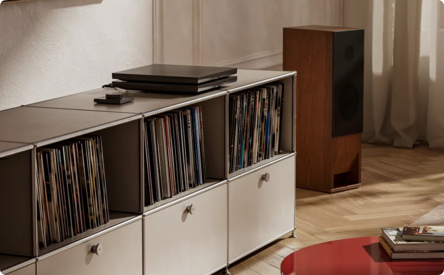 Усилитель Devialet Expert 440 Pro STEREO — премиальный стереоусилитель с мощным, кристально чистым звуком и передовыми технологиями Devialet.